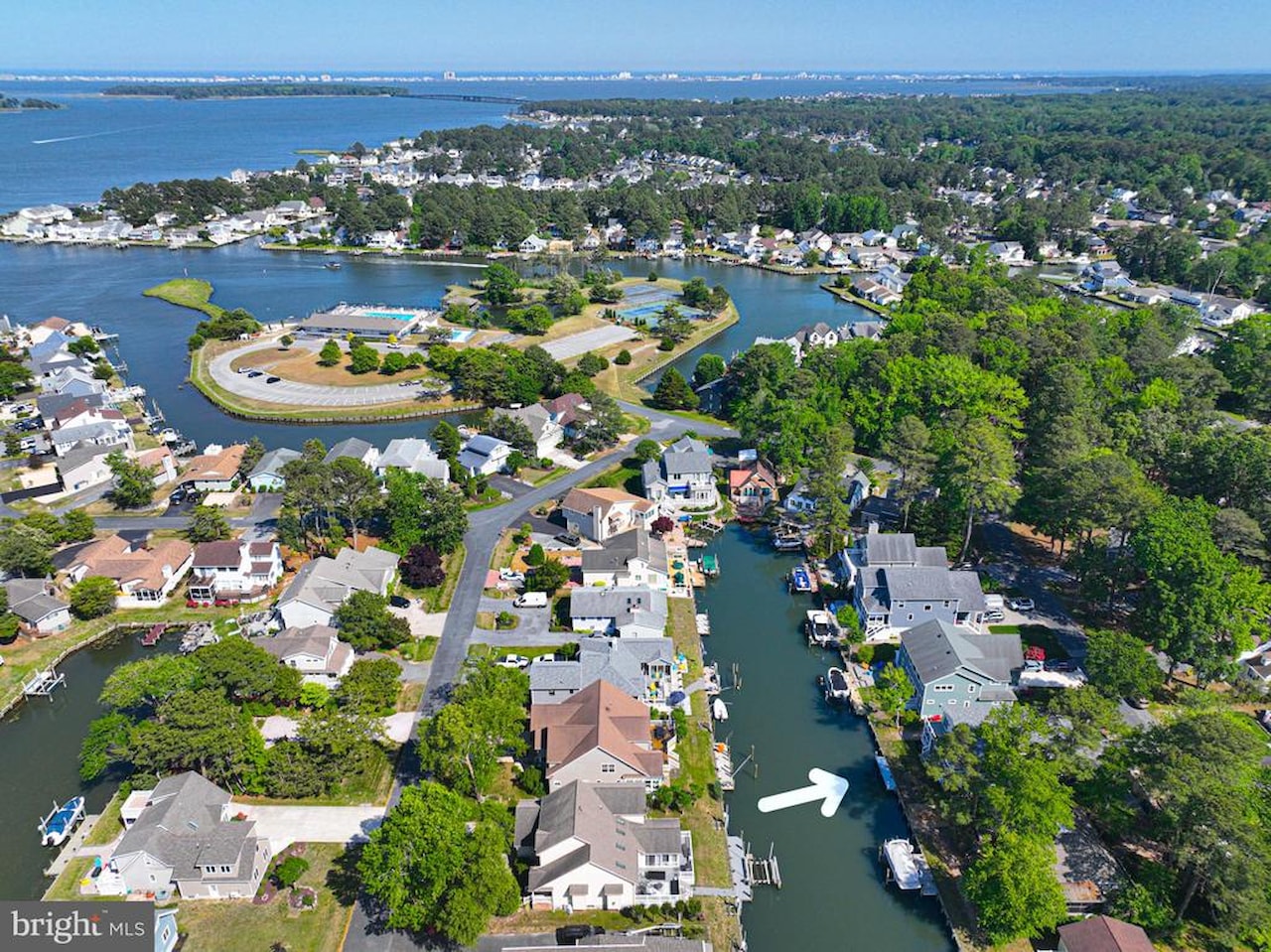  Real Estate for Sale - 8 Grand Port Rd in Ocean Pines Photo 12