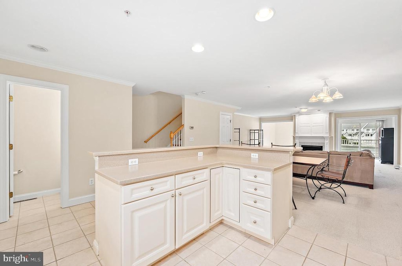 Ocean Village At Old Real Estate for Sale - 9701 Village Ln #5 in Ocean City Photo 18