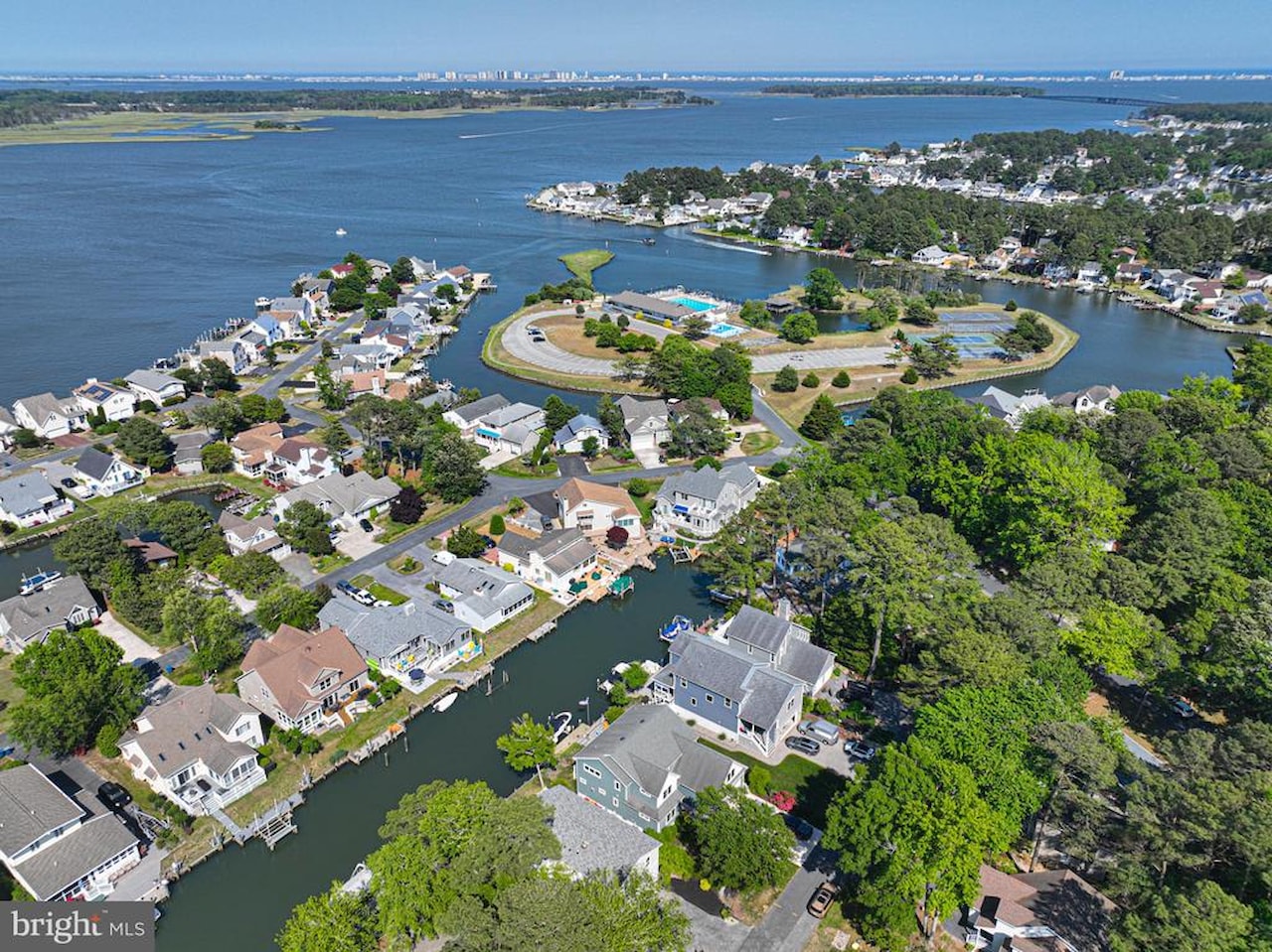  Real Estate for Sale - 8 Grand Port Rd in Ocean Pines Photo 16