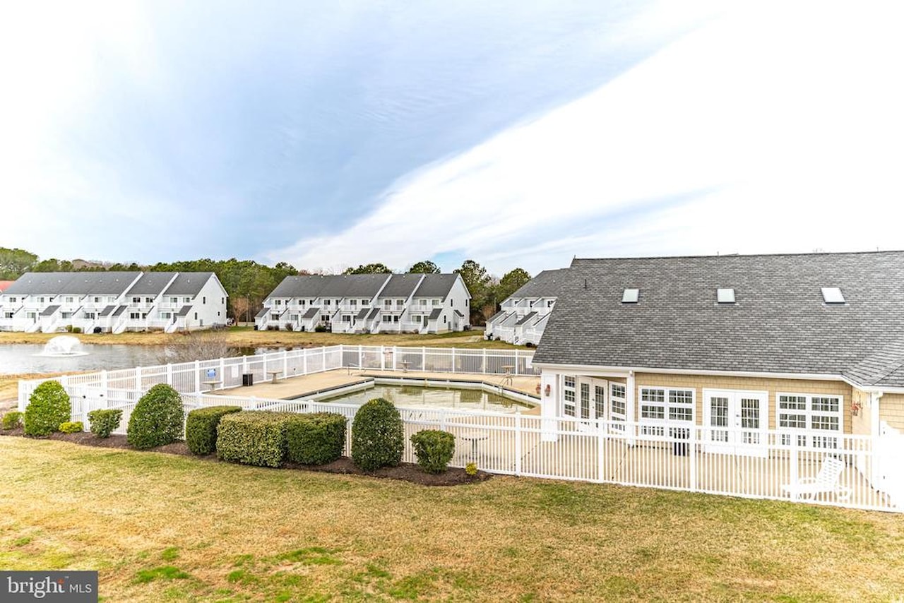 Ocean Village At Old Real Estate for Sale - 9701 Village Ln #5 in Ocean City Photo 37
