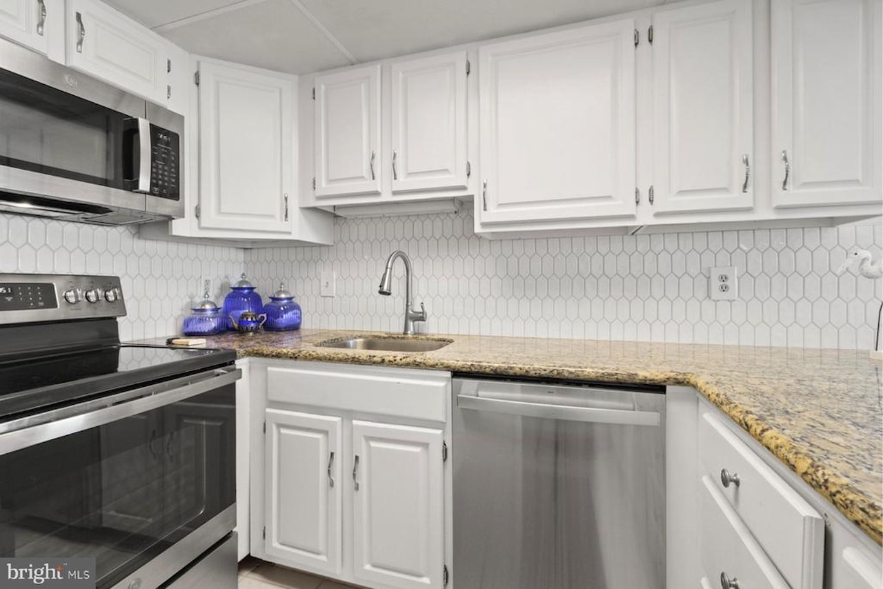 Marigot Beach Real Estate for Sale - 10002 Coastal Hwy #1212 in Ocean City Photo 15
