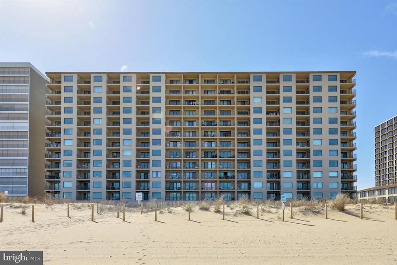 Marigot Beach Real Estate for Sale - 10002 Coastal Hwy #1212 in Ocean City Photo 3