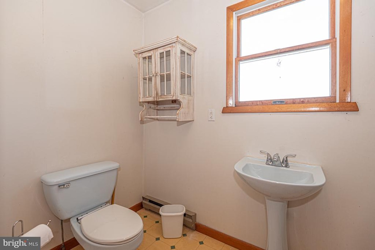  Real Estate for Sale - 10333 Tudor Rd in Ocean City Photo 21