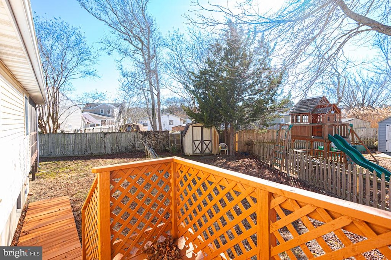  Real Estate for Sale - 10333 Tudor Rd in Ocean City Photo 22