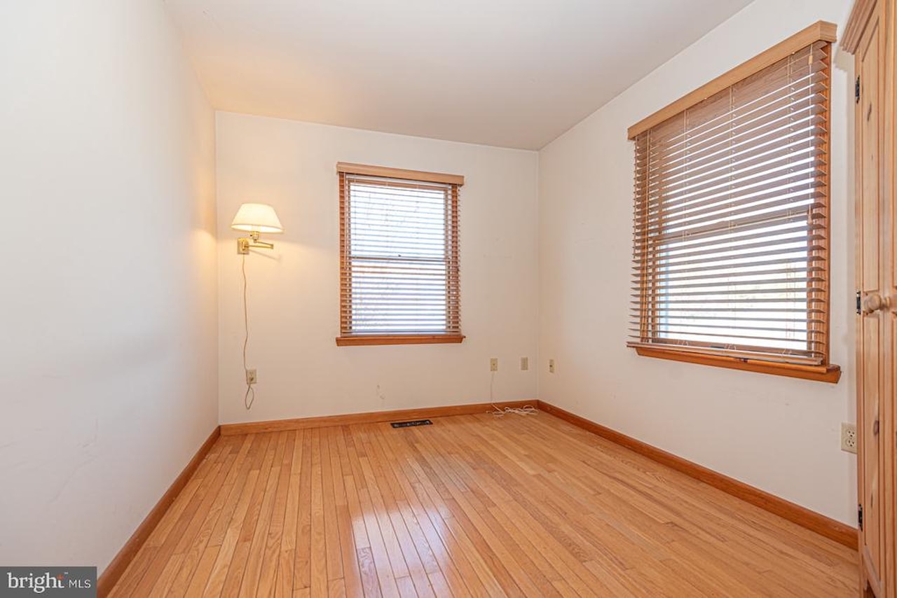  Real Estate for Sale - 10333 Tudor Rd in Ocean City Photo 15