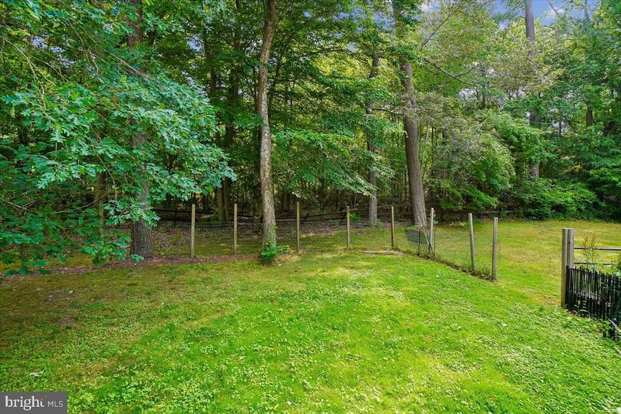  Real Estate for Sale - 10541 Shady Dr in Berlin Photo 39