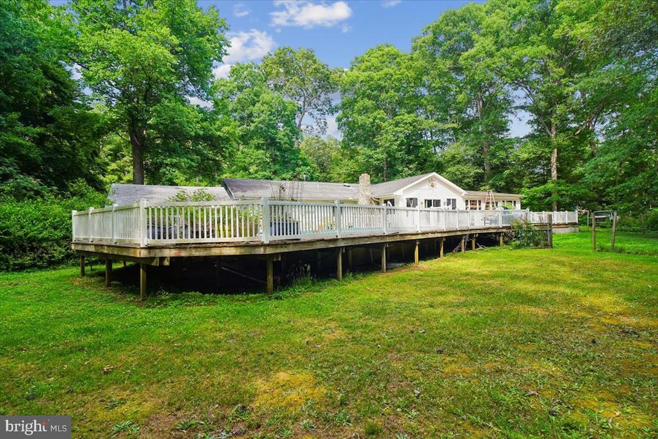  Real Estate for Sale - 10541 Shady Dr in Berlin Photo 38