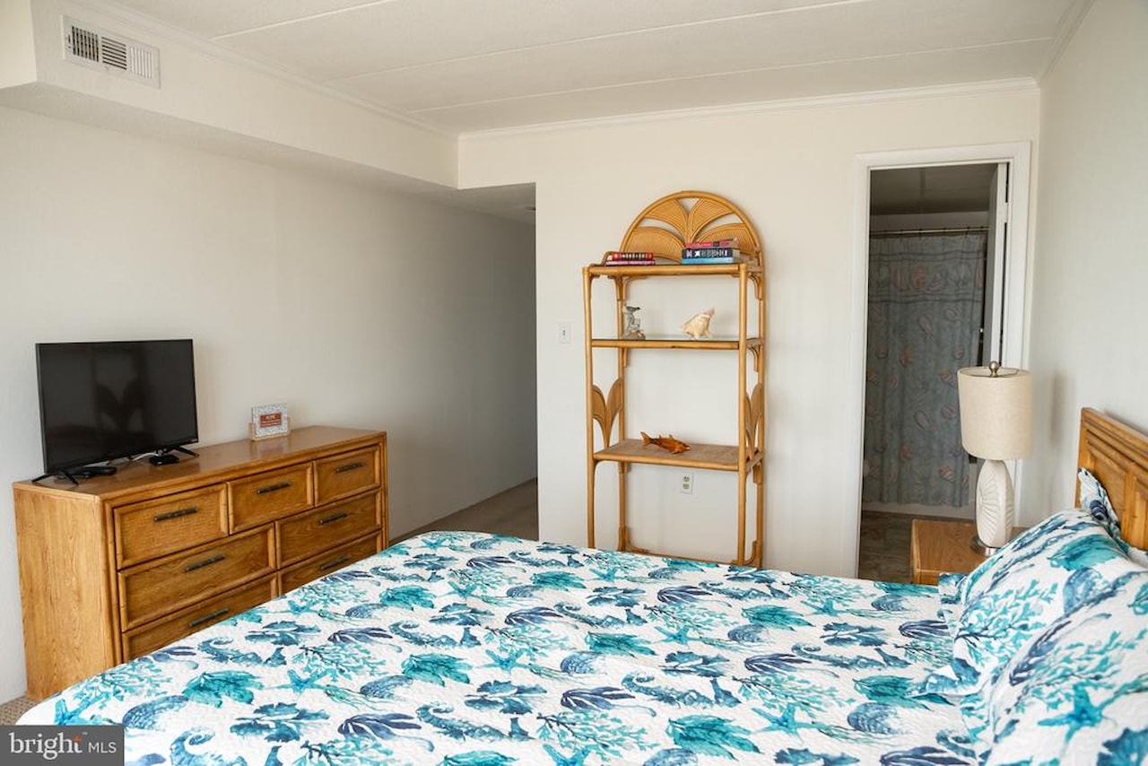 Diamond Beach Real Estate for Sale - 3801 Atlantic Ave #506 in Ocean City Photo 62