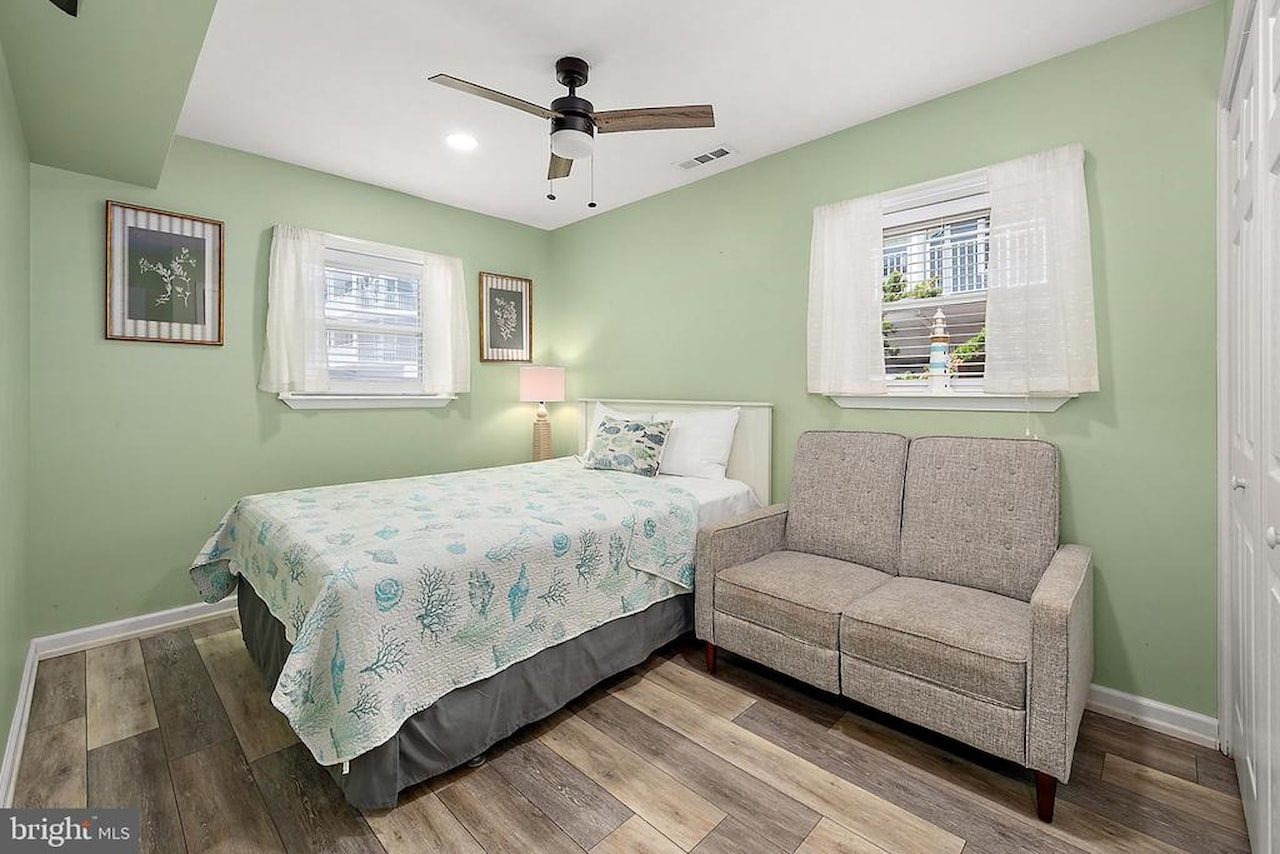 Oceanside 42 Real Estate for Sale - 15 42nd St #1W in Ocean City Photo 22