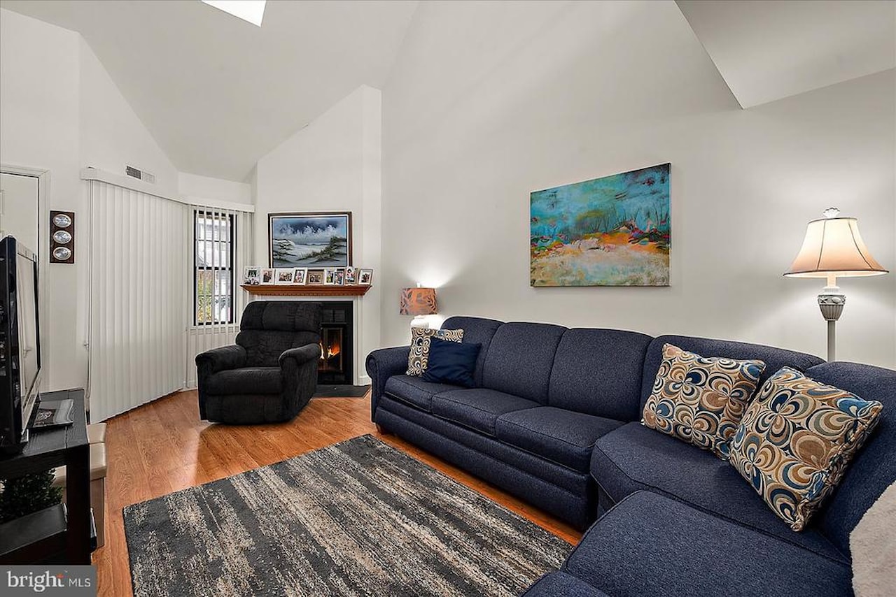 Marlin Cove Real Estate for Sale - 106 120th St #406 in Ocean City Photo 8