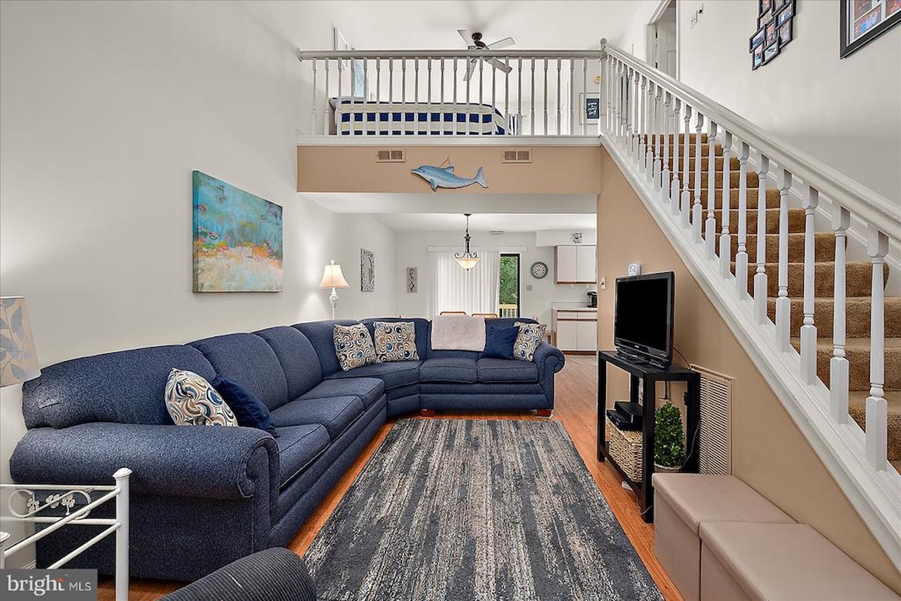 Marlin Cove Real Estate for Sale - 106 120th St #406 in Ocean City Photo 11