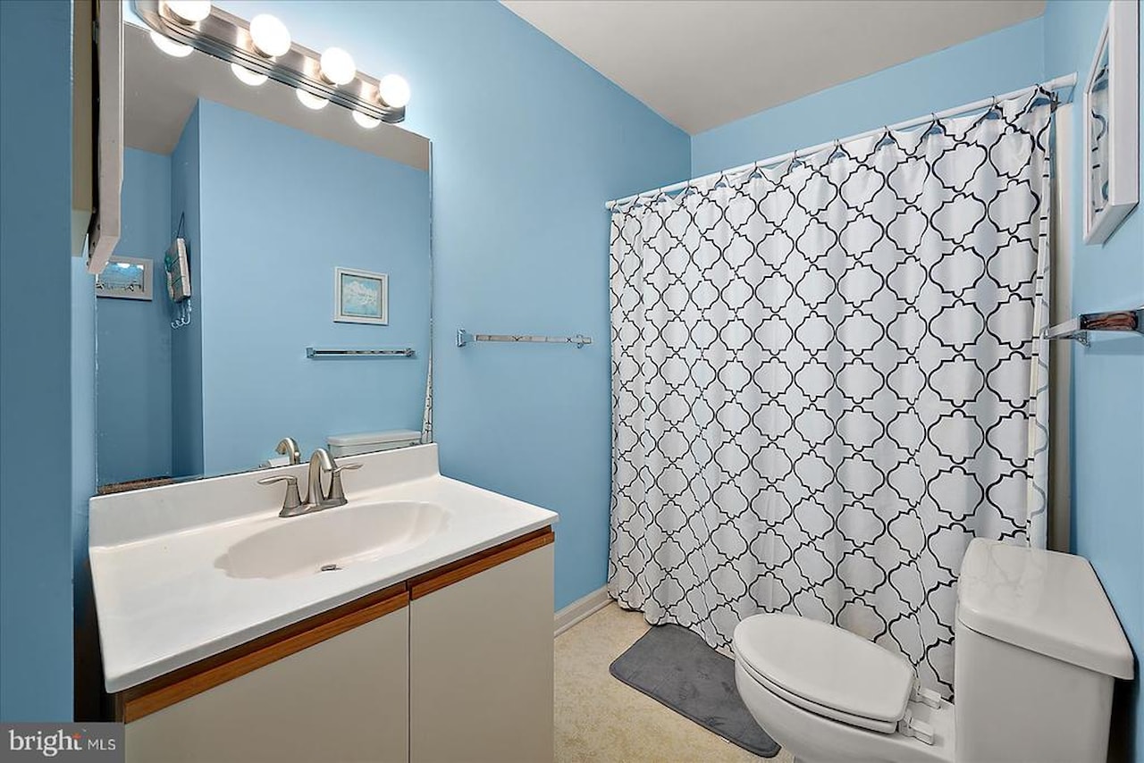 Marlin Cove Real Estate for Sale - 106 120th St #406 in Ocean City Photo 24