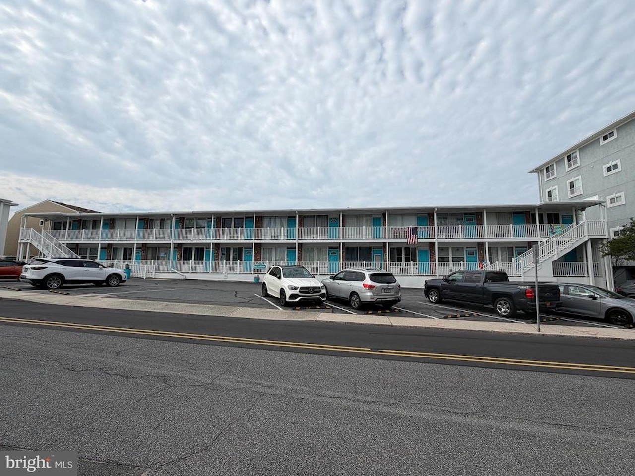 Ocean Wave 45 Real Estate for Sale - 7 45th St #209 in Ocean City Photo 3