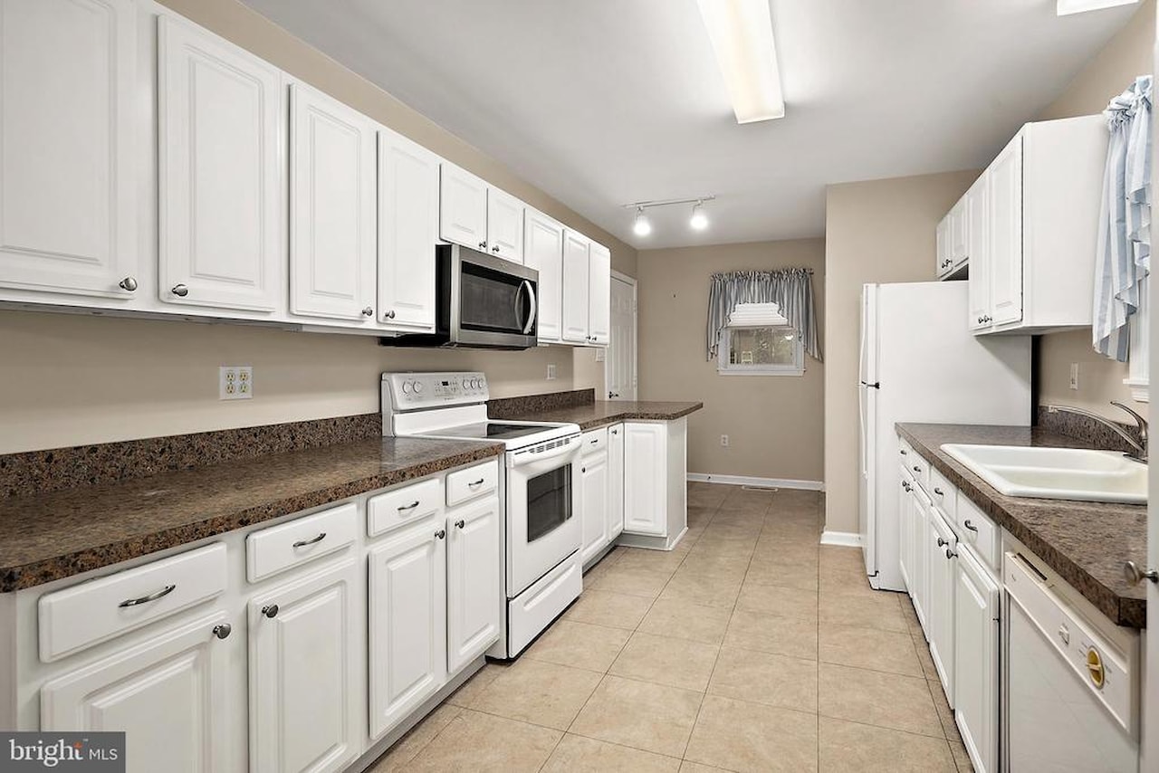  Real Estate for Sale - 1348 Ocean Parkway in Berlin Photo 3