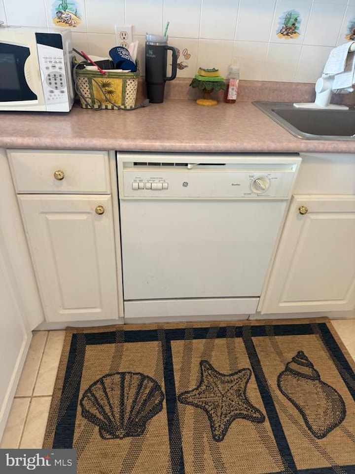 Ponte Vista Real Estate for Sale - 735 Bradley Rd #204 in Ocean City Photo 5