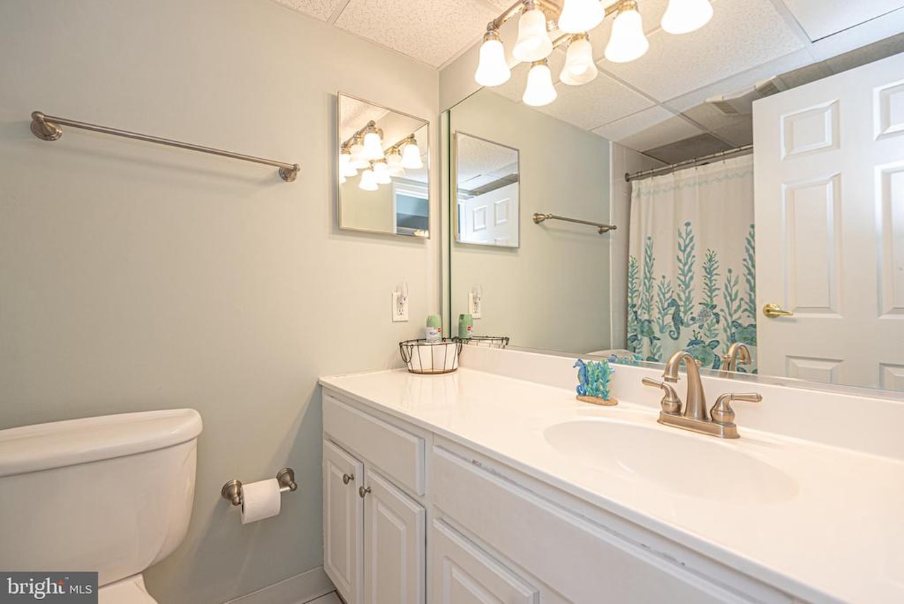 Carousel Real Estate for Sale - 11700 Coastal Hwy #1109 in Ocean City Photo 10