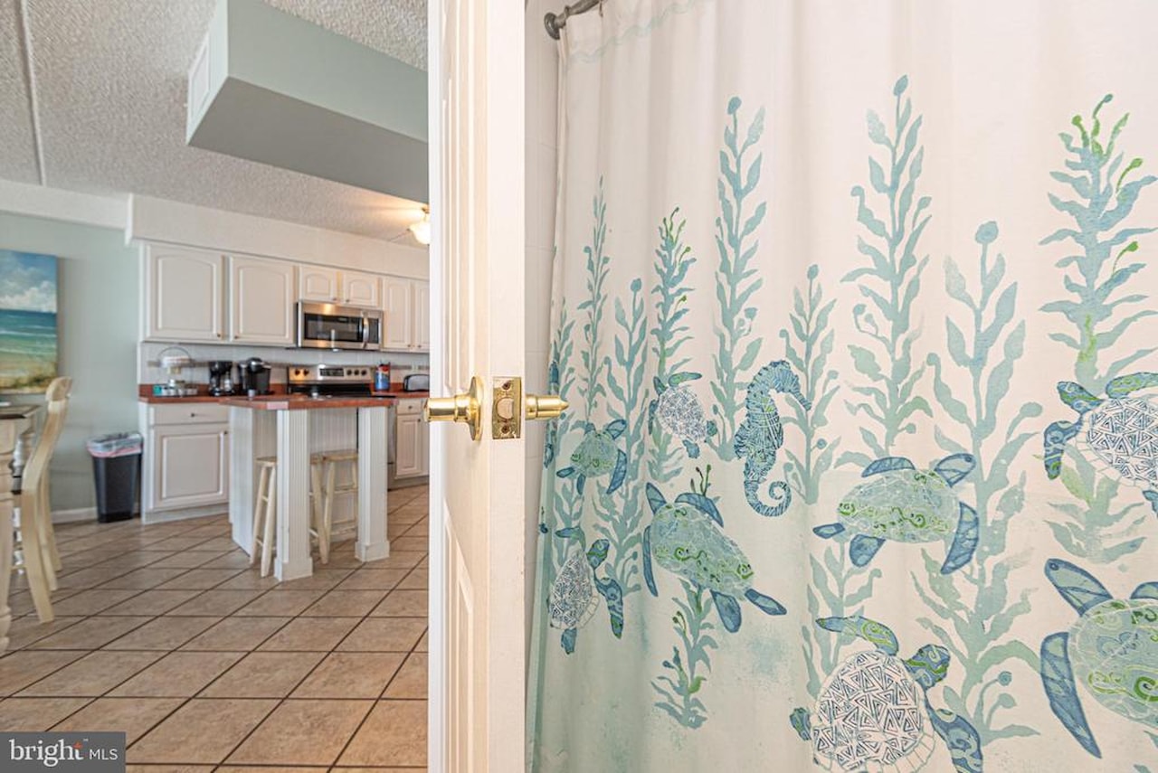 Carousel Real Estate for Sale - 11700 Coastal Hwy #1109 in Ocean City Photo 11