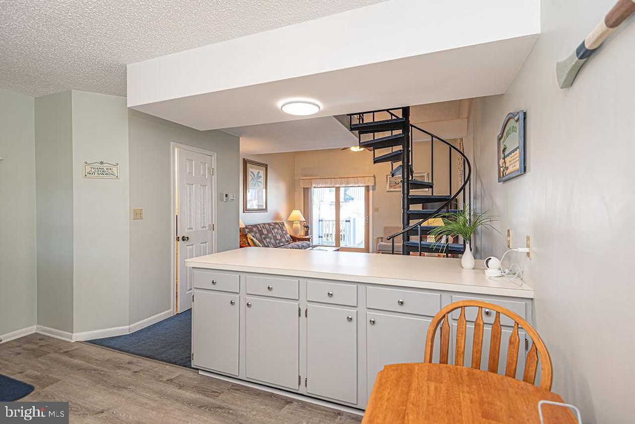 Old Port Cove West Real Estate for Sale - 2819 Plover Dr #43 in Ocean City Photo 12