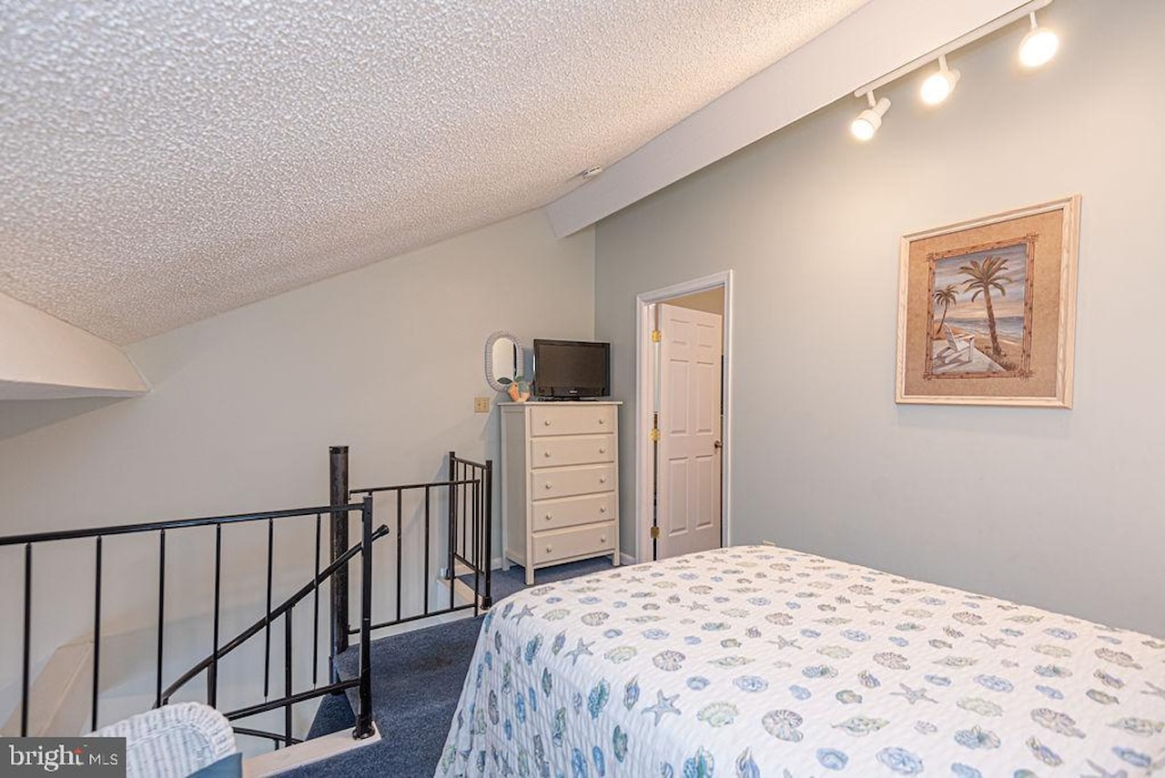 Old Port Cove West Real Estate for Sale - 2819 Plover Dr #43 in Ocean City Photo 26