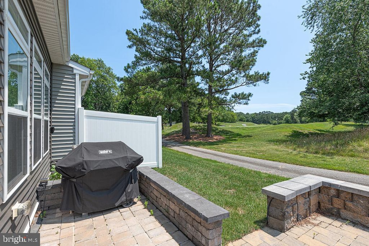  Real Estate for Sale - 11029 Augusta Ln #4 in Berlin Photo 9