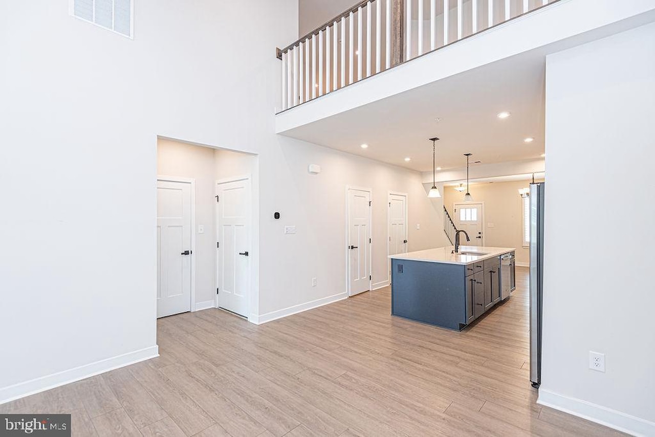  Real Estate for Sale - 11029 Augusta Ln #4 in Berlin Photo 26