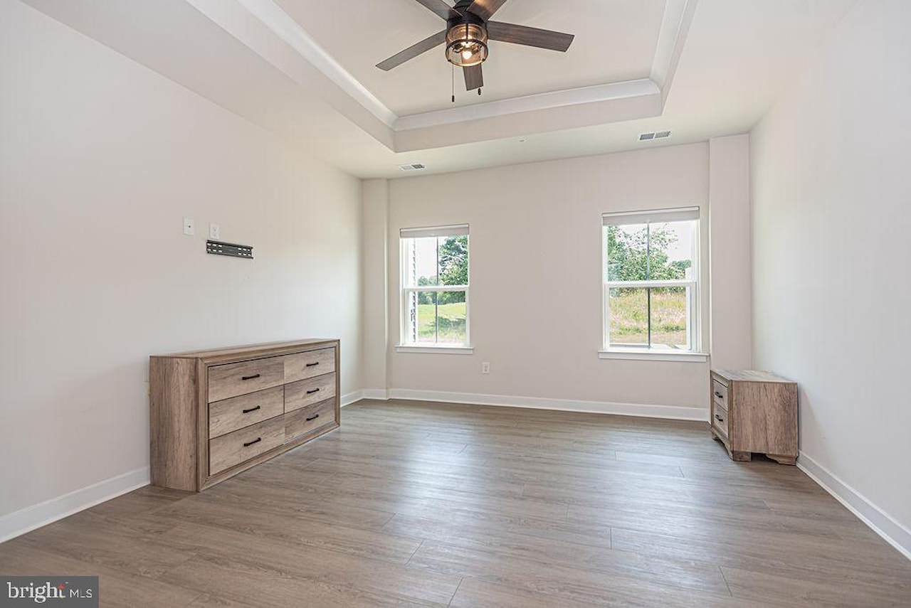  Real Estate for Sale - 11029 Augusta Ln #4 in Berlin Photo 39