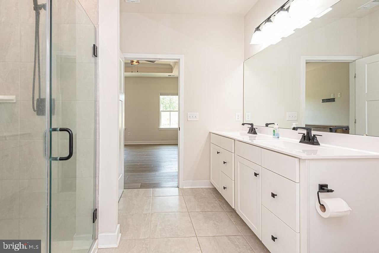  Real Estate for Sale - 11029 Augusta Ln #4 in Berlin Photo 46