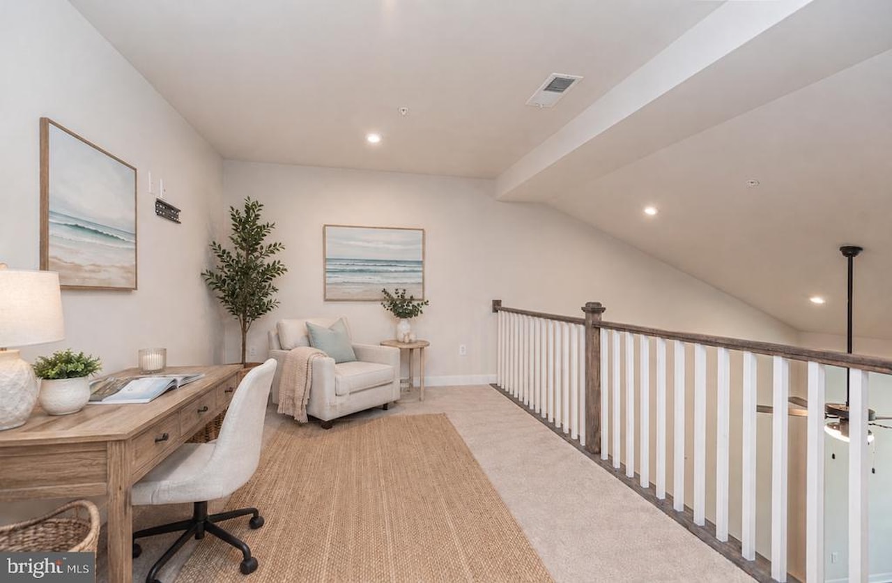  Real Estate for Sale - 11029 Augusta Ln #4 in Berlin Photo 50