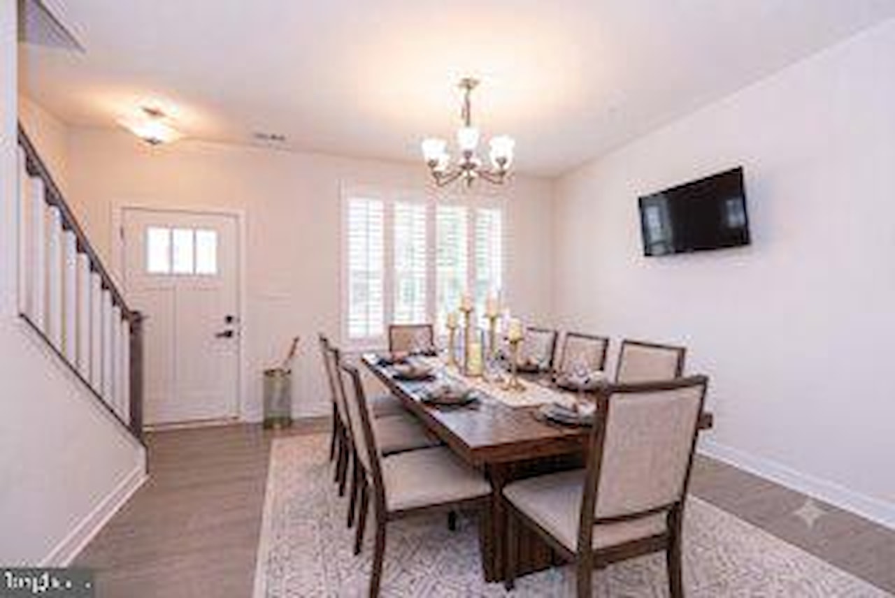  Real Estate for Sale - 11029 Augusta Ln #4 in Berlin Photo 17