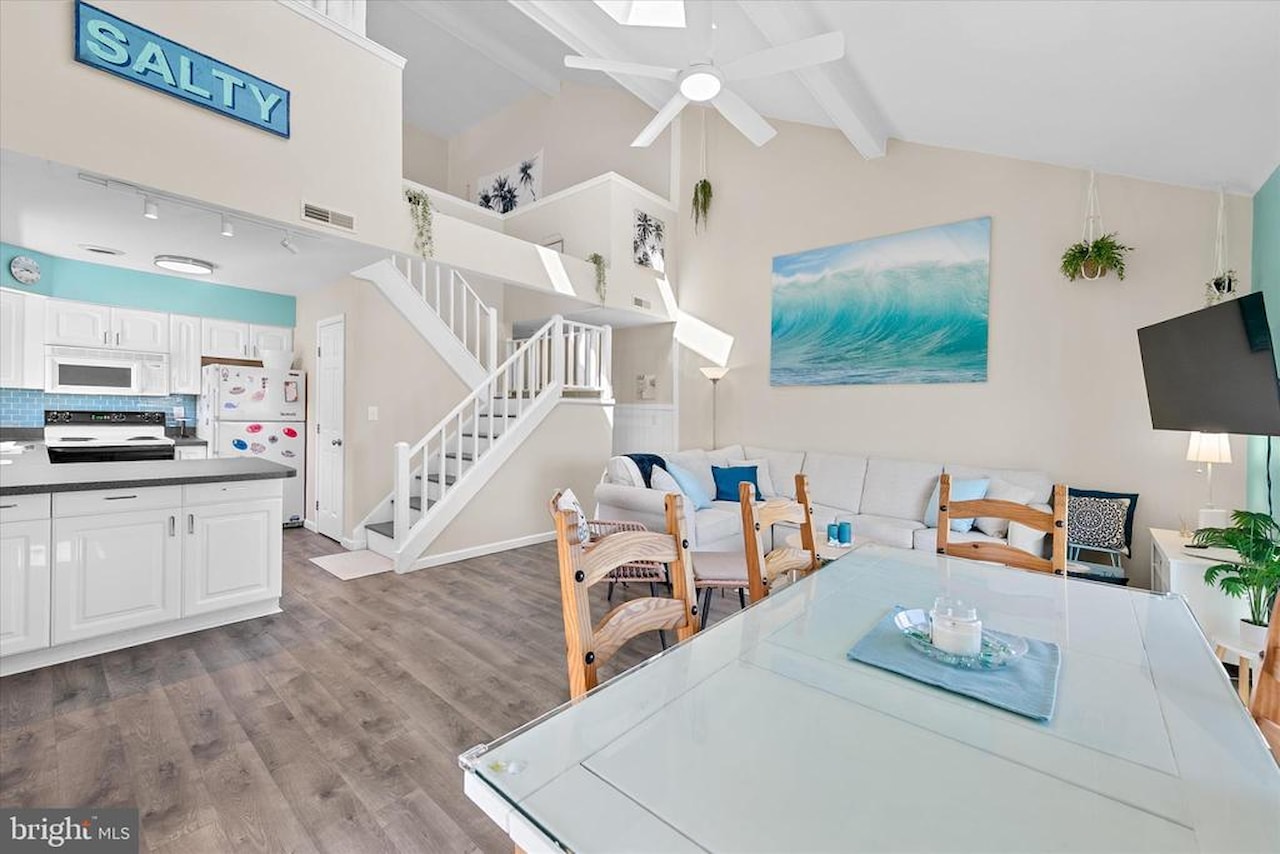 Diamond Bay Real Estate for Sale - 132 Jamestown Rd #601 in Ocean City Photo 6