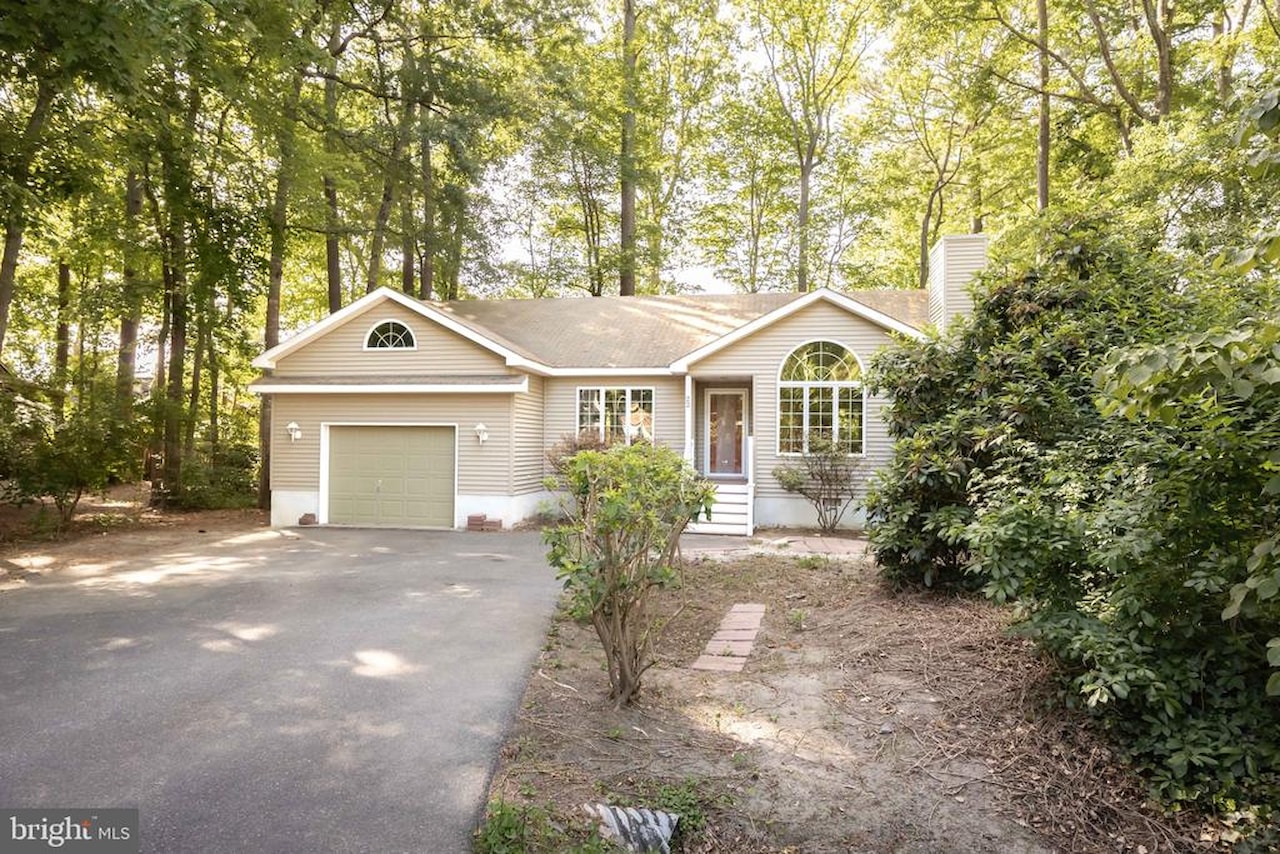  Real Estate for Sale - 22 Sailors Way in Ocean Pines - Berlin Photo 2
