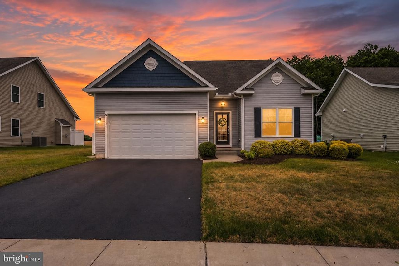  Real Estate for Sale - 31204 Anchor Watch Loop in Dagsboro