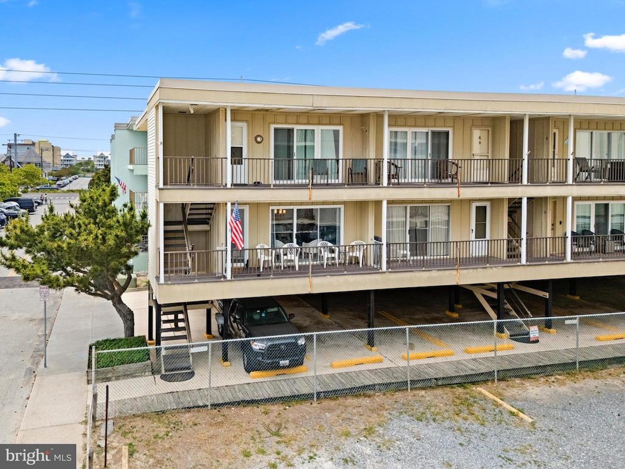 Sunset South Real Estate for Sale - 10 68th St #1 in Ocean City