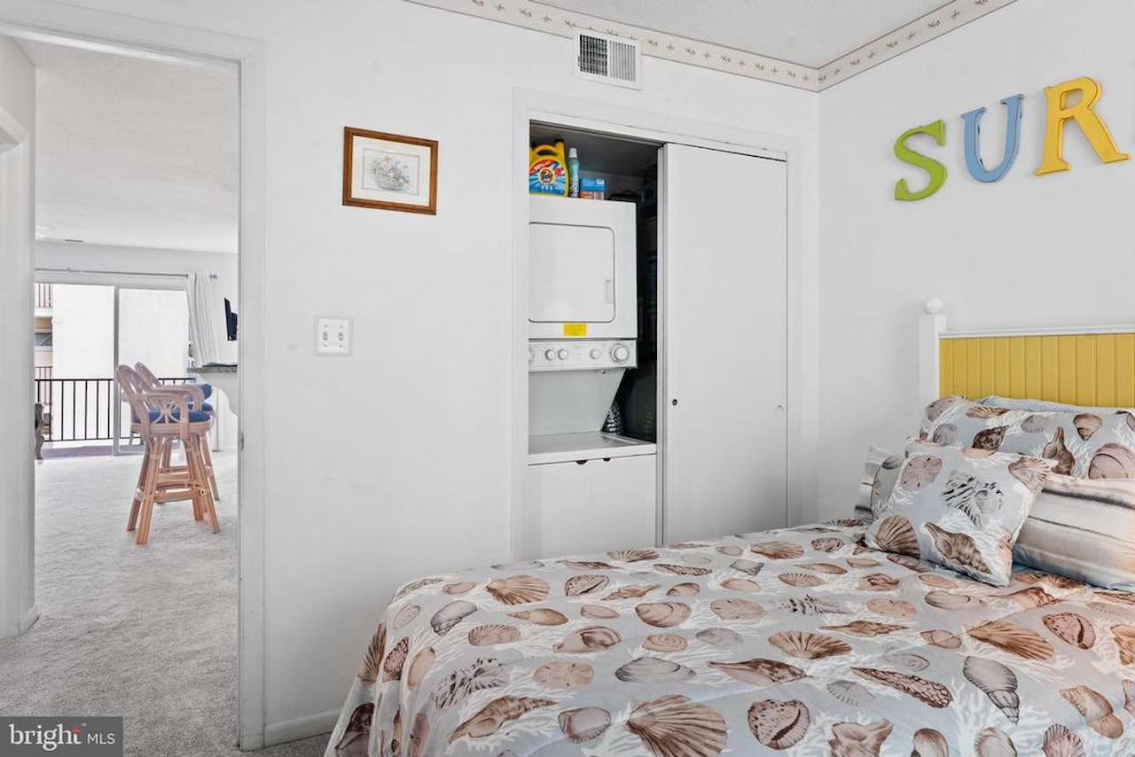 Sunset South Real Estate for Sale - 10 68th St #1 in Ocean City Photo 33