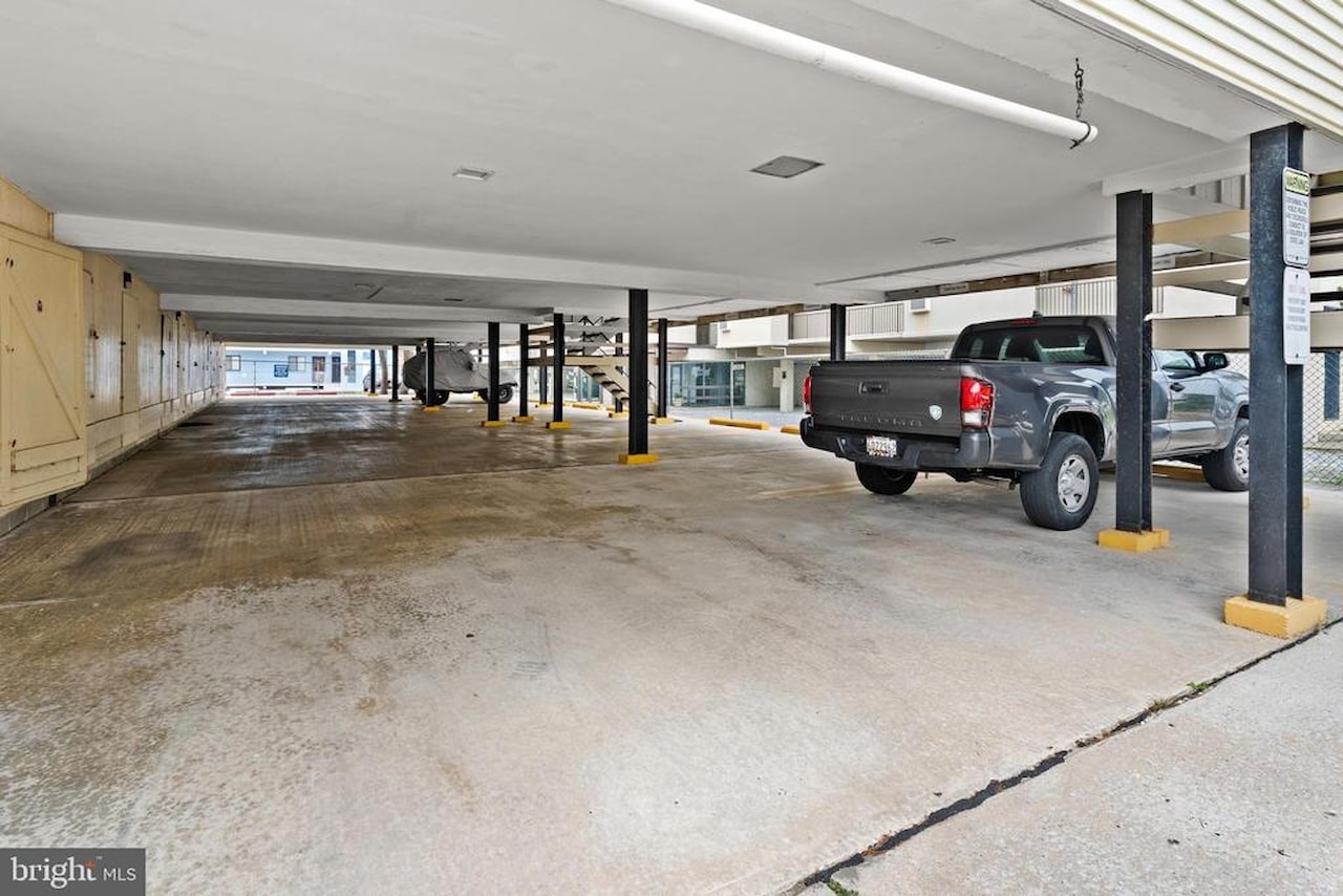 Sunset South Real Estate for Sale - 10 68th St #1 in Ocean City Photo 36