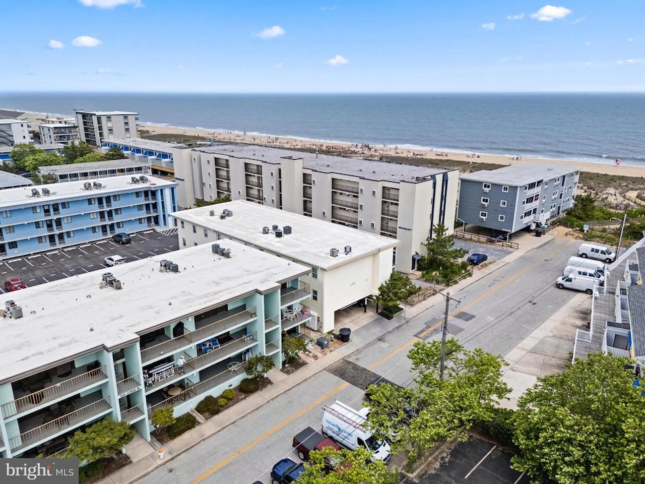 Sunset South Real Estate for Sale - 10 68th St #1 in Ocean City Photo 8