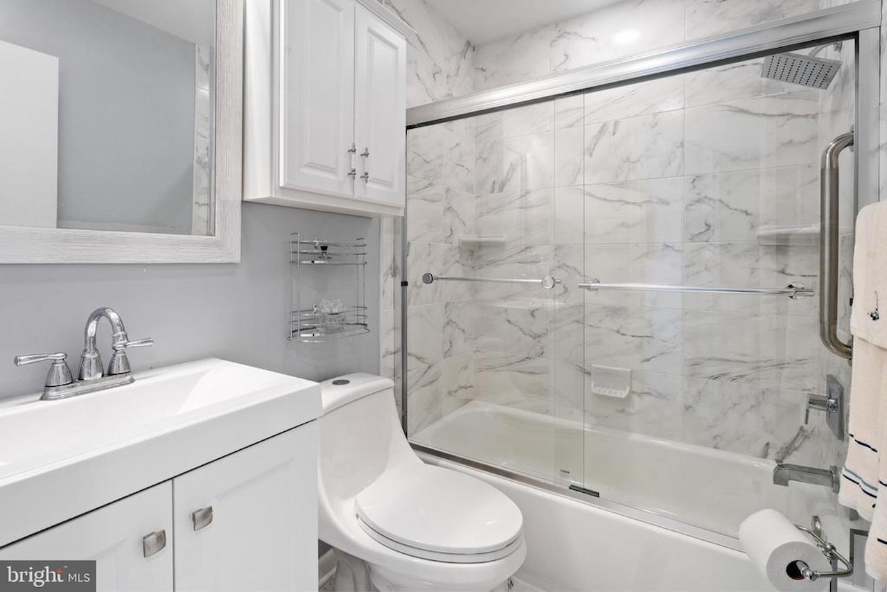 Sunset South Real Estate for Sale - 10 68th St #1 in Ocean City Photo 26
