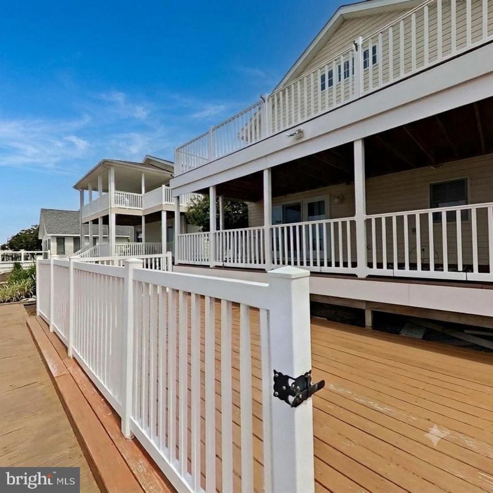  Real Estate for Sale - 505 S Surf Rd in Ocean City Photo 3