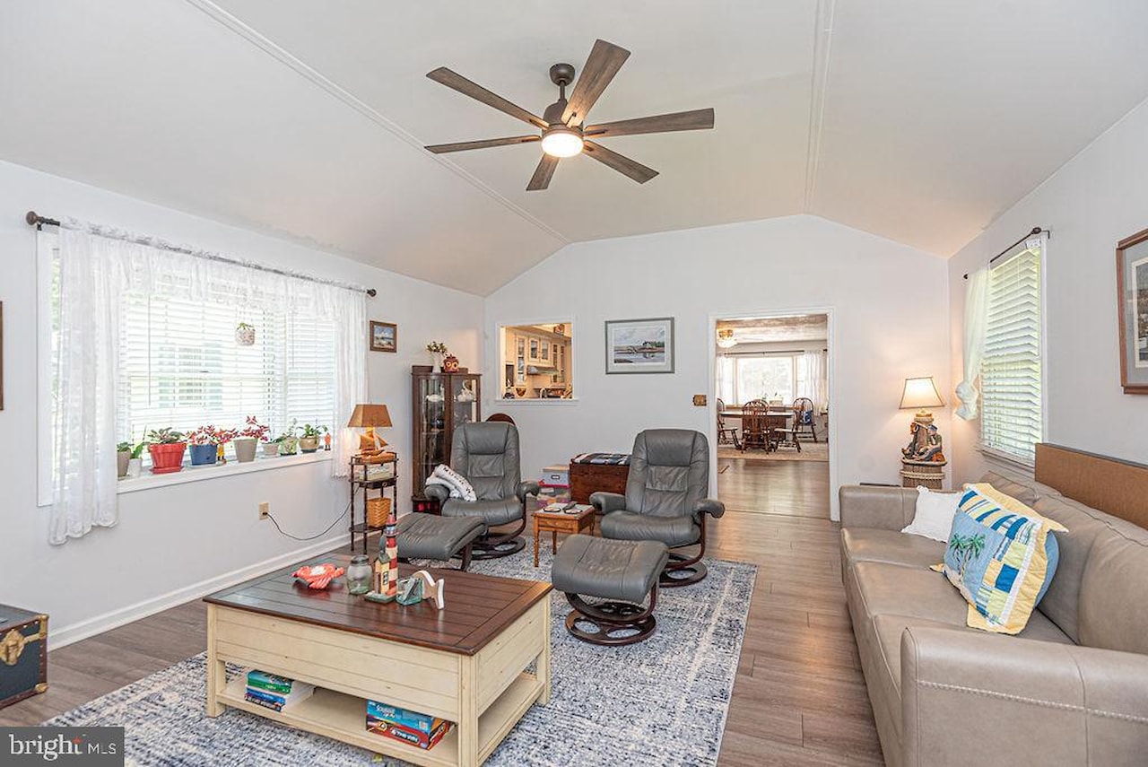  Real Estate for Sale - 151 Sandyhook Rd in Ocean Pines Photo 20
