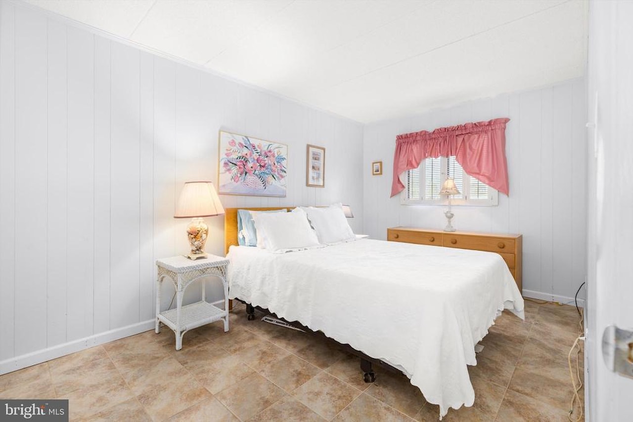Watergate I (135Th St.) Real Estate for Sale - 10 135th St #106 in Ocean City Photo 14