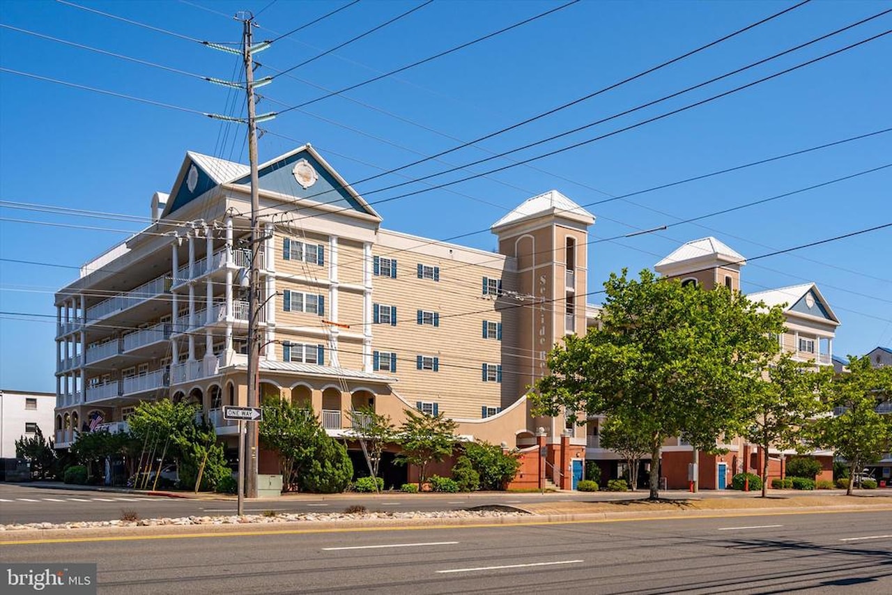 Seaside Retreat Real Estate for Sale - 13700 Coastal Hwy #202 in Ocean City Photo 58