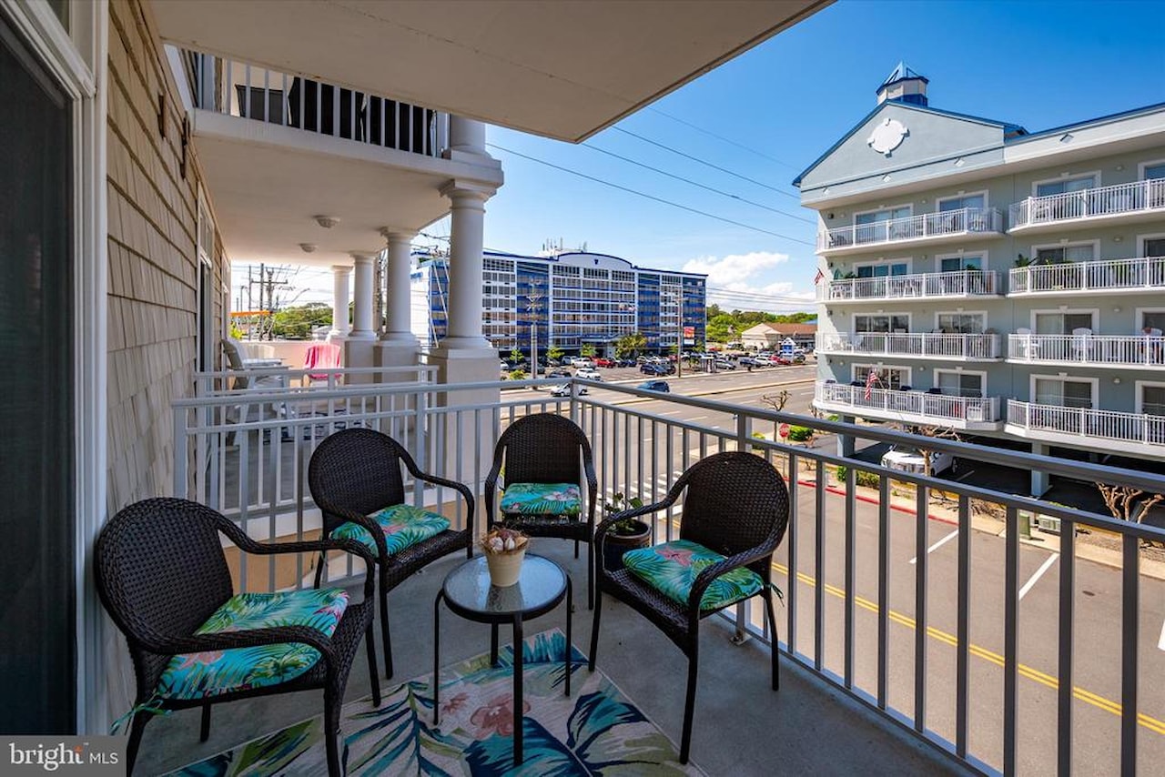 Seaside Retreat Real Estate for Sale - 13700 Coastal Hwy #202 in Ocean City Photo 37