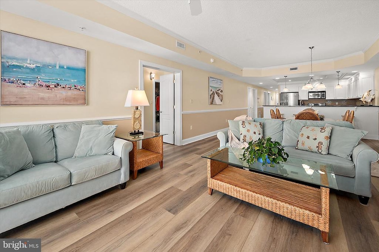 Seaside Retreat Real Estate for Sale - 13700 Coastal Hwy #202 in Ocean City Photo 9