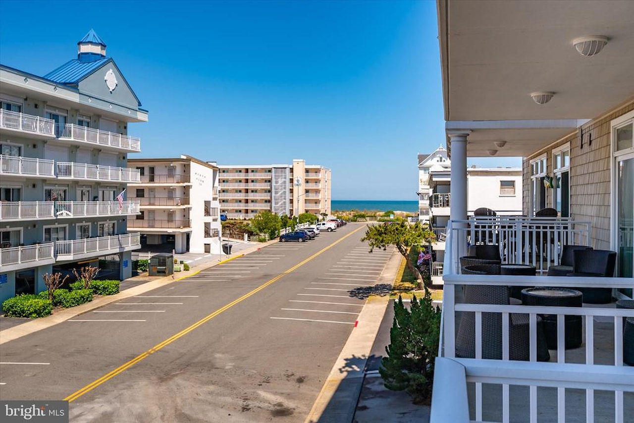 Seaside Retreat Real Estate for Sale - 13700 Coastal Hwy #202 in Ocean City Photo 40
