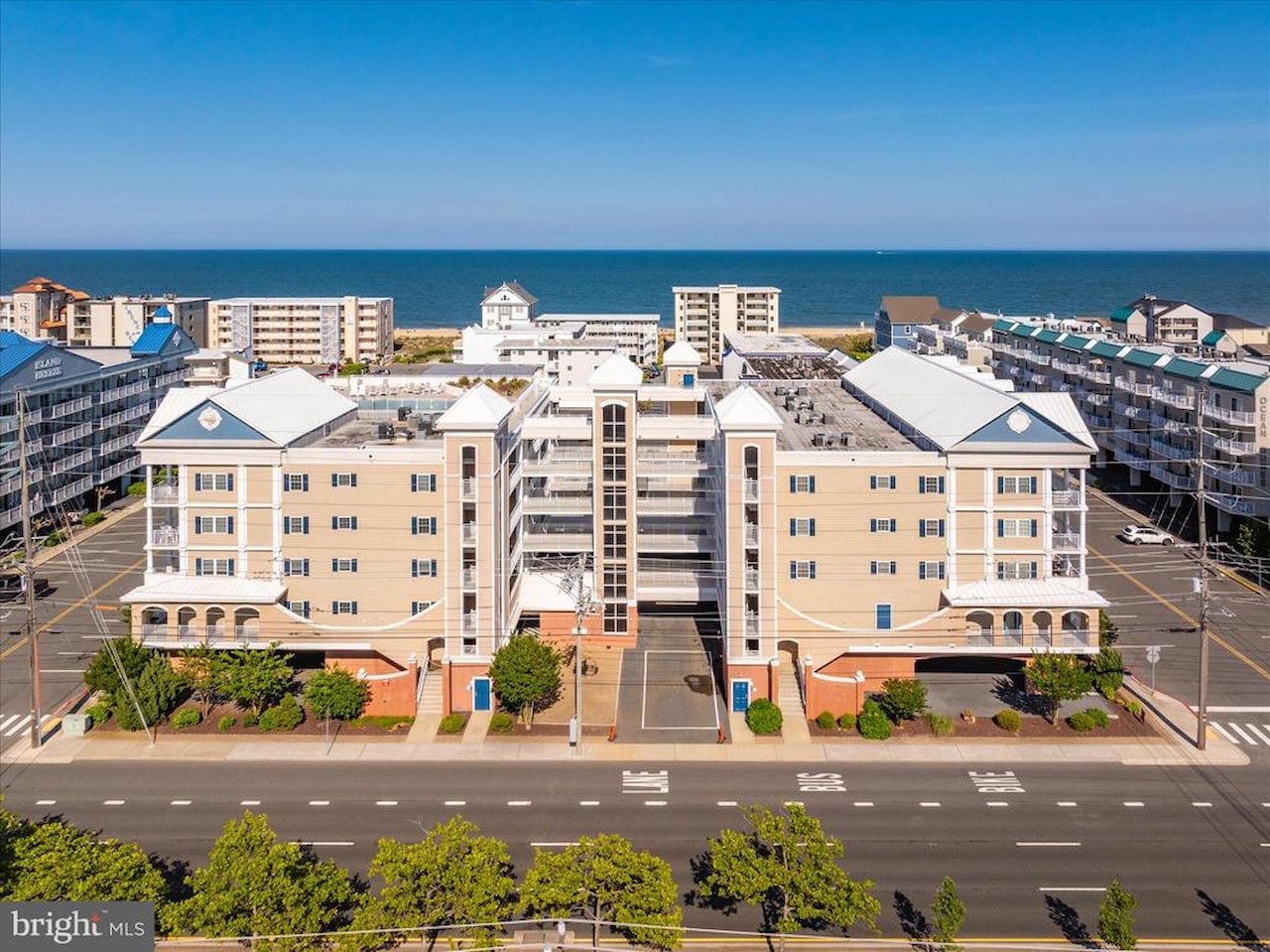 Seaside Retreat Real Estate for Sale - 13700 Coastal Hwy #202 in Ocean City Photo 50