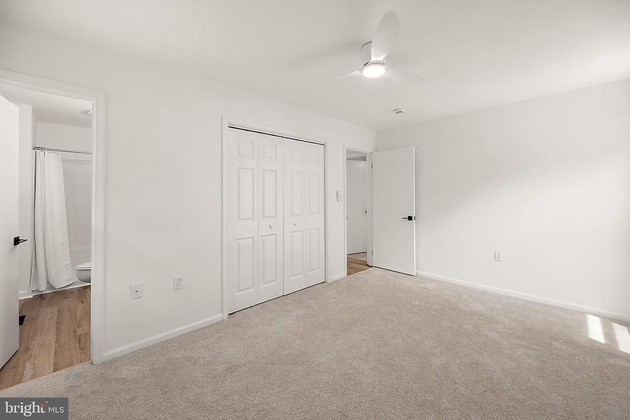  Real Estate for Sale - 302 Franklin Ave in Berlin Photo 13