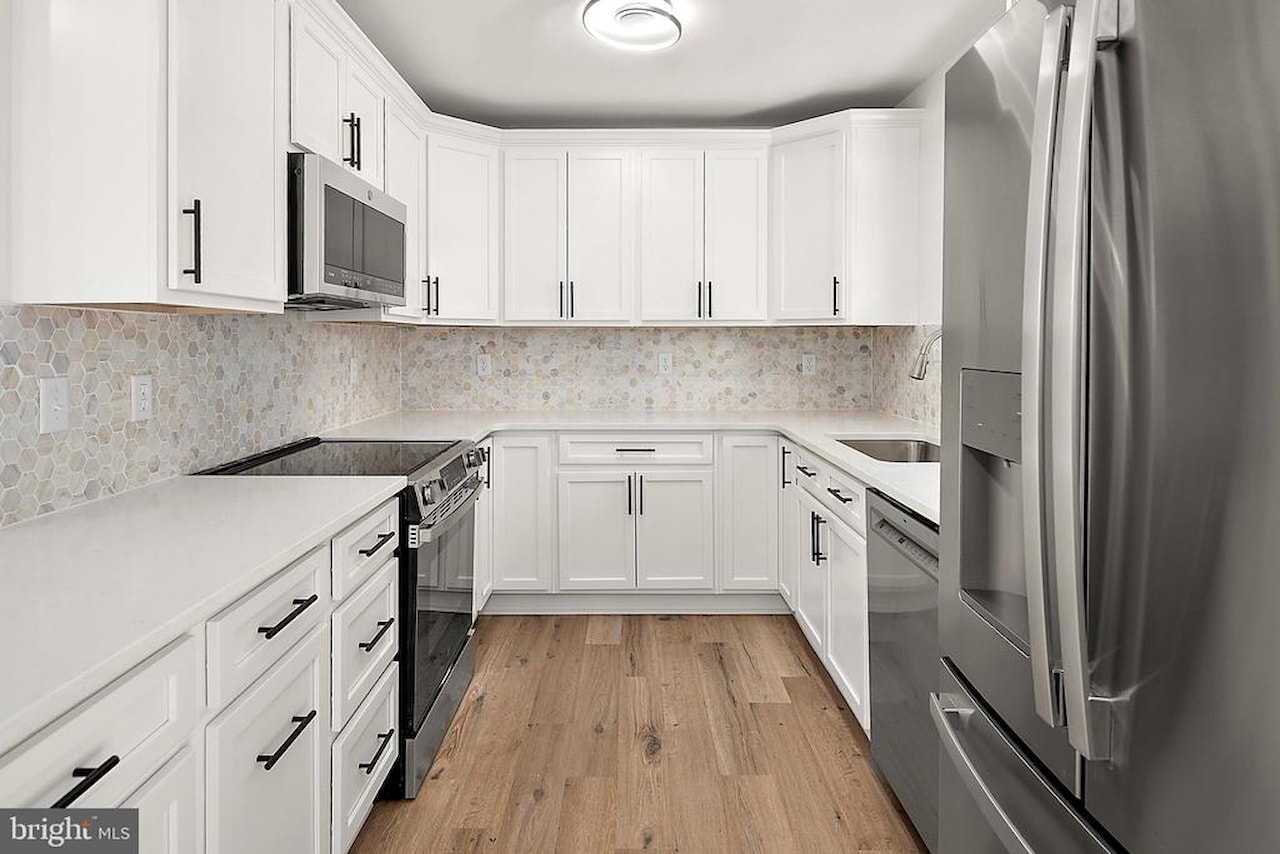  Real Estate for Sale - 302 Franklin Ave in Berlin