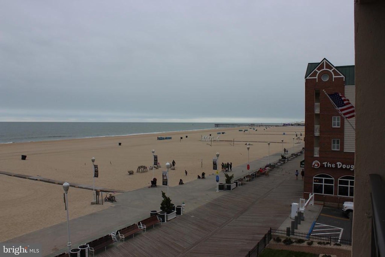 Polynesian Real Estate for Sale - 301 Atlantic Ave #406 in Ocean City Photo 46
