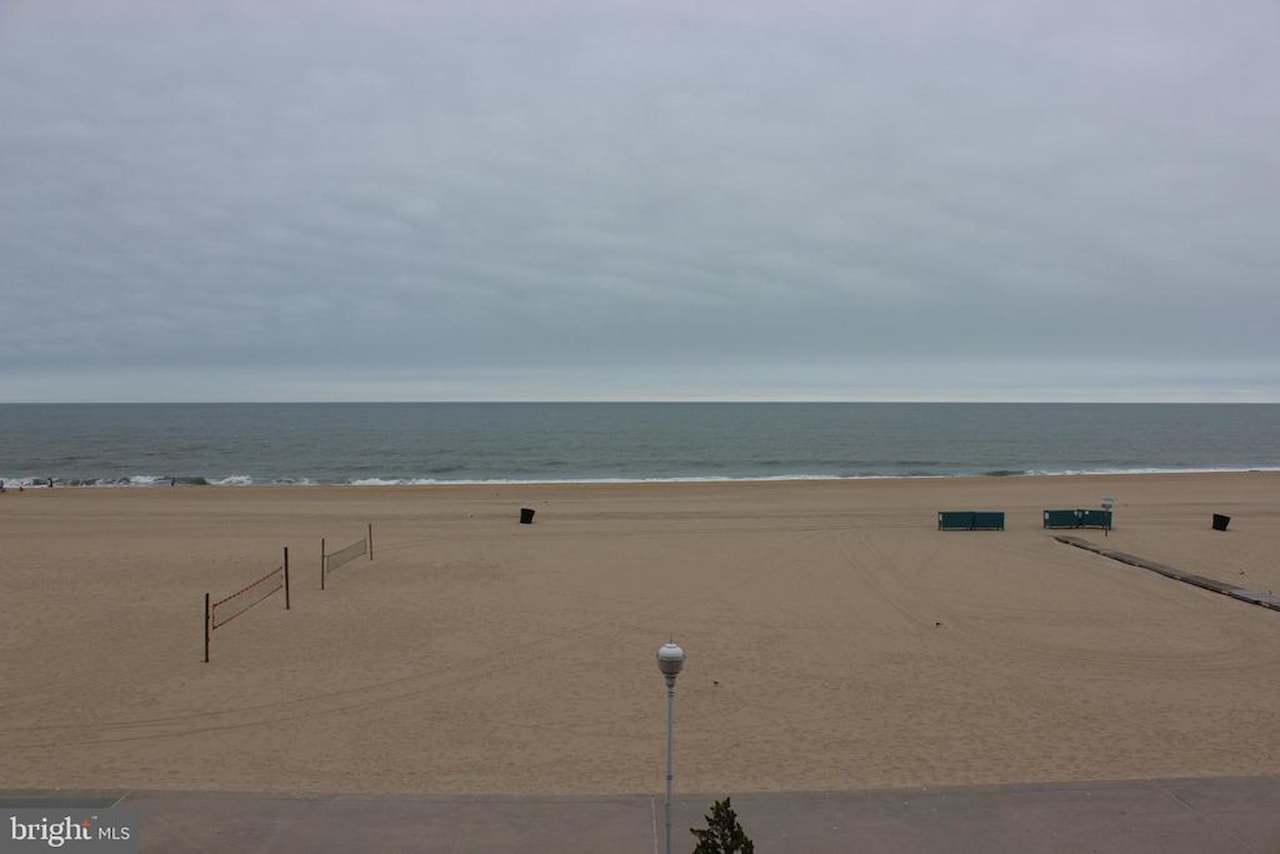 Polynesian Real Estate for Sale - 301 Atlantic Ave #406 in Ocean City Photo 50