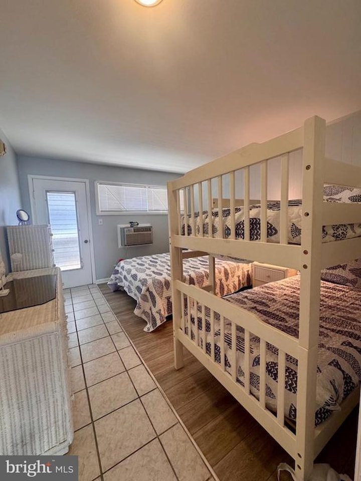 Lazy Whale Real Estate for Sale - 3-A 63rd St #14 in Ocean City Photo 15